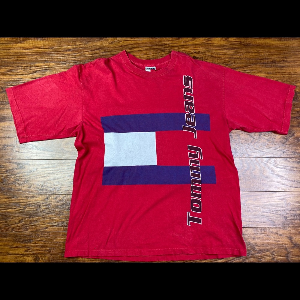 Vintage Tommy Hilfiger big flag shirt